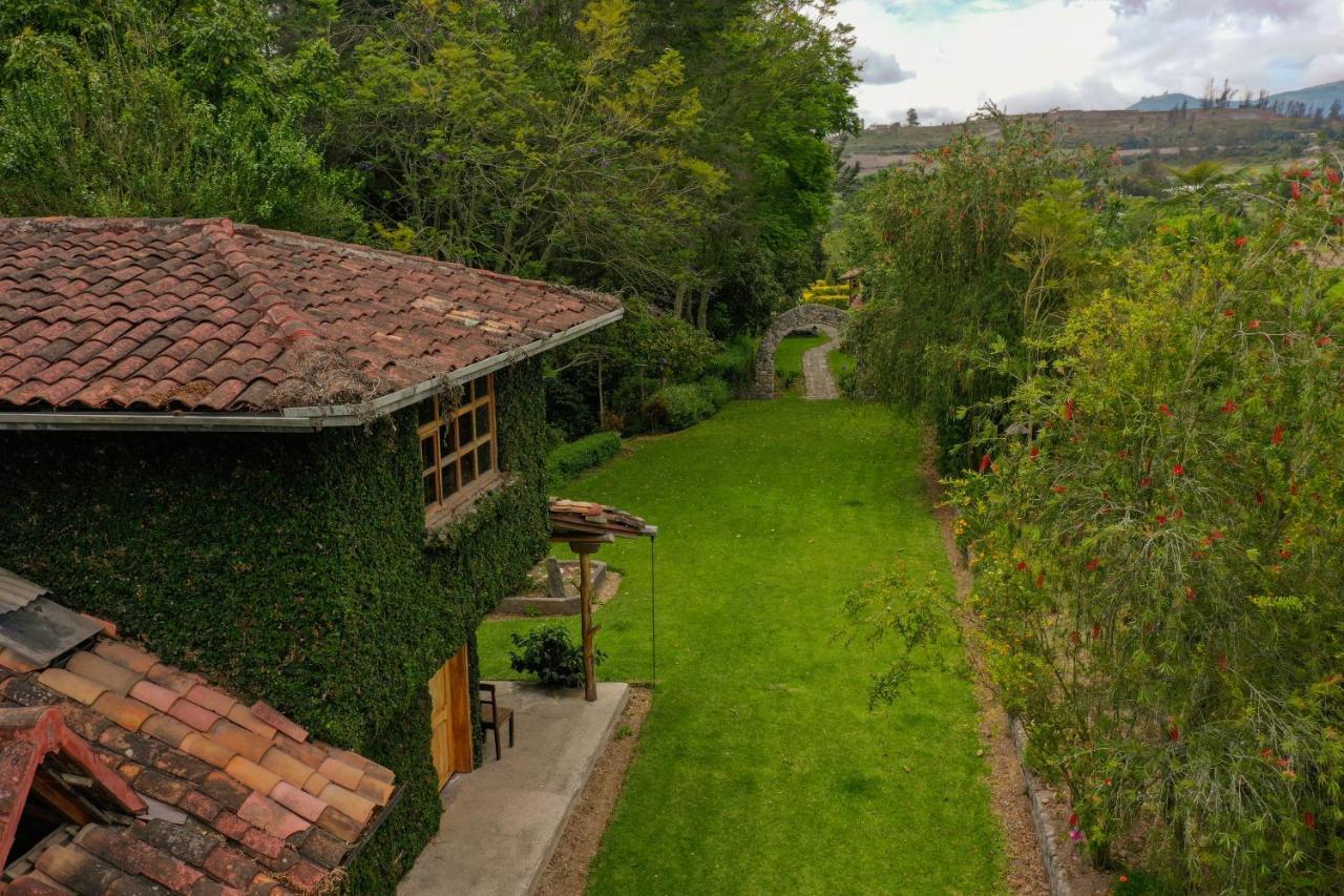Hosteria Cananvalle Ibarra Exterior photo